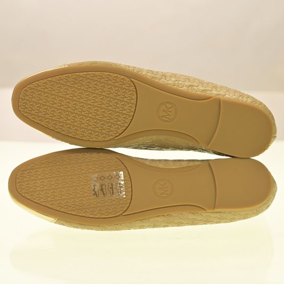 Michael Kors Ballet Flats Beige with Classy Gold Toe & Logo Women's Size 6 M - Picture 6 of 6